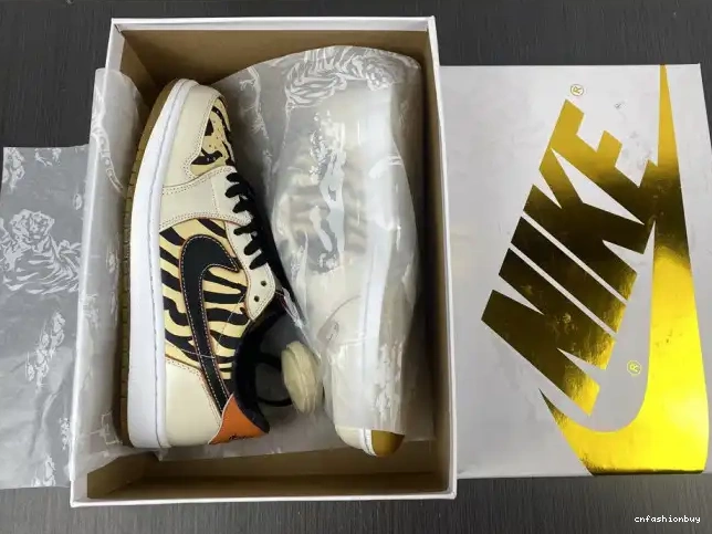 Jordan OG Year DH6932-100 Tiger Low 1 the Air of 0510